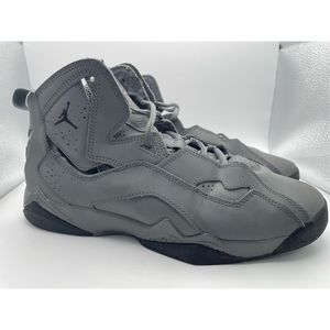 Air Jordan True Flight Size 7